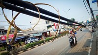 Lokasi kabel tersebut berada dekat minimarket di kawasan itu.  