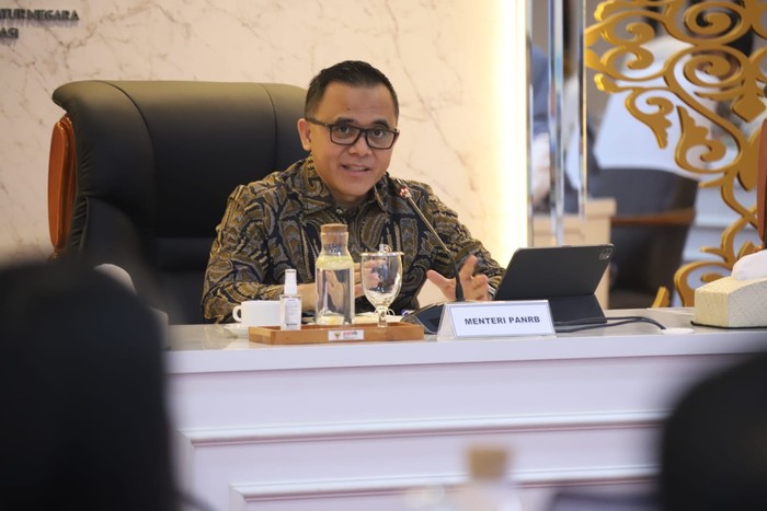 Azwar Anas