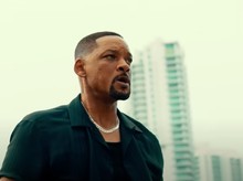 Bad Boys: Ride or Die, Menghanguskan Polisi Korup