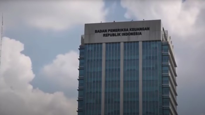 Badan Pemeriksa Keuangan (BPK) jadi sorotan setelah disebut menerima uang pelicin. Pernyataan itu disebutkan dalam sejumlah sidang.
