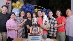 Betrand Peto Kompak Kulineran Bareng Keluarga, Momennya Manis!