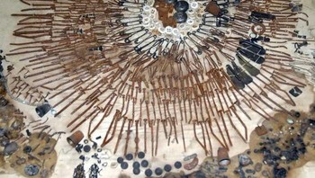 Isi Perut Penderita Gangguan Jiwa Pica, Penyakit yang Ditandai dengan Nafsu Makan Benda yang Tak Bisa Dimakan Foto: Boredpanda