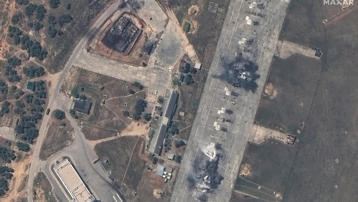 A satellite image of destroyed MiG31 fighter aircraft following an attack at Belbek Airbase, amid Russia's attack on Ukraine, in Crimea May 16, 2024.   Maxar Technologies/Handout via REUTERS    THIS IMAGE HAS BEEN SUPPLIED BY A THIRD PARTY. NO RESALES. NO ARCHIVES. MANDATORY CREDIT. MUST NOT OBSCURE LOGO