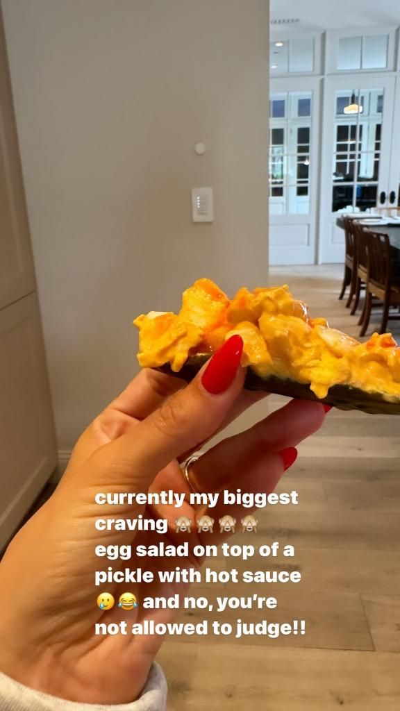 Hailey Bieber Hamil Anak Pertama, Ngidam Makanan Unik Ini