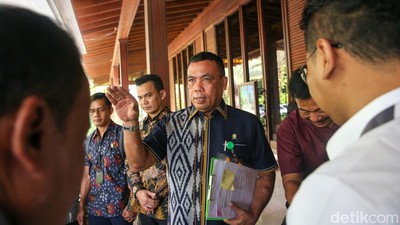 Hakim Cek Langsung Objek Sengketa Hotel Sultan
