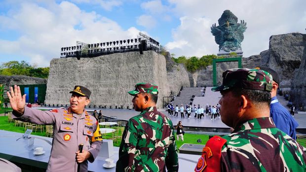 Kapolri-Panglima TNI Tinjau Persiapan WWF di Bali