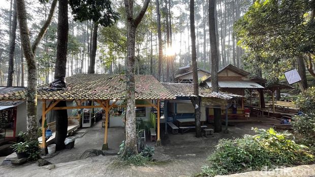 Kawasan wisata Batu Kuda di Cibiru Wetan, Bandung