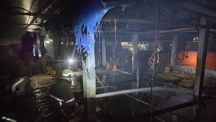 Kebakaran peternakan ayam di Jogonalan Klaten, Kamis (16/5/2024) malam.