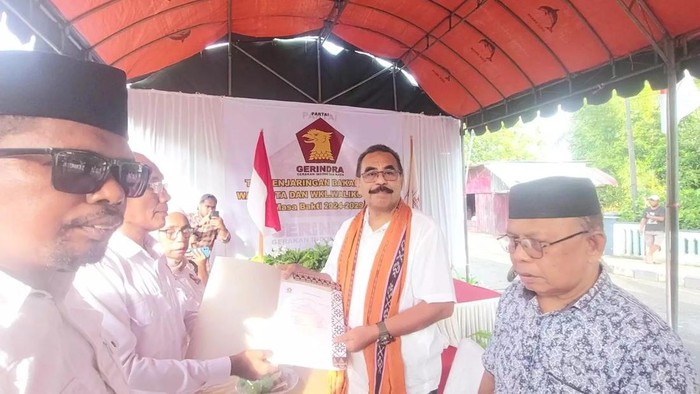 Kombes Muhamad Roem Ohoirat.