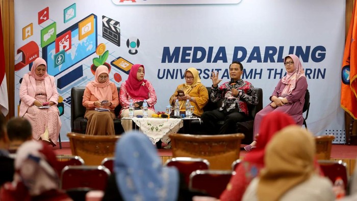 Sumber Daya Manusia (SDM) Kesehatan hingga kini masih menjadi masalah utama dalam membangun sektor kesehatan di Indonesia. Gimana solusinya?