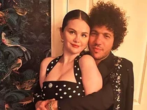 Selena Gomez Punya Menu Sarapan Favorit yang Tak Pernah Ganti