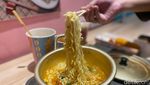 Puas Jajan Ramyeon hingga Tteokbokki di Minimarket Korea Ini