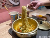 Puas Jajan Ramyeon hingga Tteokbokki di Minimarket Korea Ini