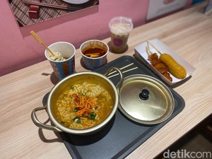 Annyeonghaseyo! Di Sini Bisa Cicip Jajanan Enak ala Drakor
