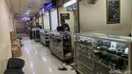Pasar Baru Kini Jadi Tempat Hits untuk Thrifting hingga Kulineran
