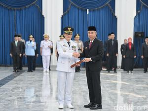 Kadisdik Jabar Berganti, Bey Machmudin Jamin Proses PPDB Tetap Berjalan