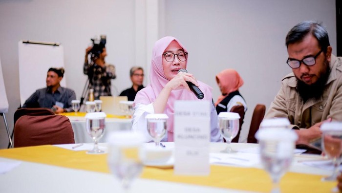 Plt Kepala Dinas Lingkungan Hidup (DLH) Banyuwangi Dwi Handayani