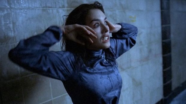 Cuplikan adegan dalam film Possession.