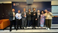 FISIP UPNVJ diwakili oleh tiga pimpinan yakni, Dr. S. Bekti Istiyanto selaku Dekan; Dr. Fitria Ayuningtyas selaku Wakil Dekan Bidang Akademik; Munadhil Abdul Muqsith, Ph.D selaku Ketua Jurusan Ilmu Komunikasi sekaligus sebagai Ketua Penerima Hibah Pengabdian kepada Masyarakat Internasional dari UPNVJ. UiTM diwakili oleh Prof. Ahmad Naqiyuddin Bakar selaku Direktur Global Strategic Partnership - Internasional Office, Mrs. Liyana M. Ramly selaku Coordinator of International Cooperation & Relations Networks, Department of Strategic Partnerships (DSP), Assoc. Prof. Ts. Dr. Abdul Halim Abdullah - Head of Strategic Partnerships, Department of Strategic Partnerships (DSP), Assoc. Prof. Dr. Abd Rasid Abd Rahman - Dean of Faculty of Communication and Media Studies, Assoc. Prof. Dr. Nor Hafizah Mohamed Harith - Dean of Faculty of Administrative Science and Policy Studies. 