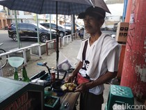 Cita Rasa Tahu Gejrot yang Memberi Warna Kehidupan untuk Rukmin