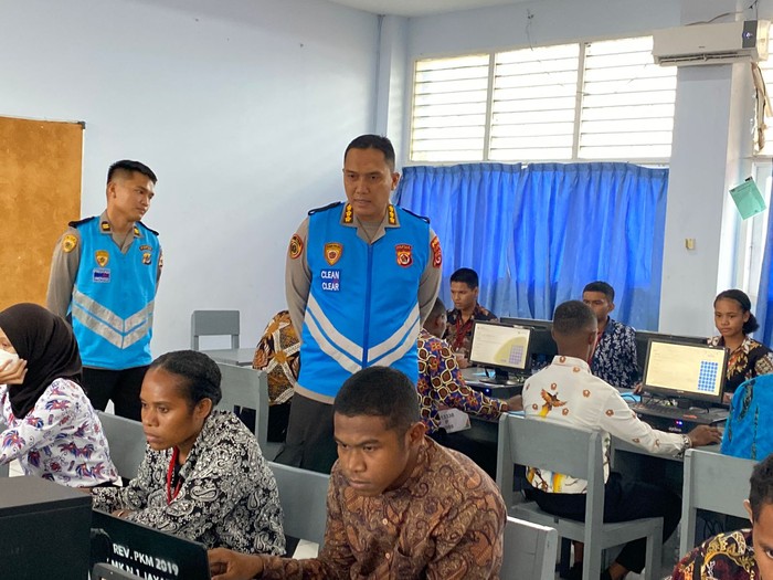 Biro SDM Polda Papua menggelar ujian psikologi bagi calon taruna Akademi Kepolisian (Akpol) Tahun Anggaran 2024.