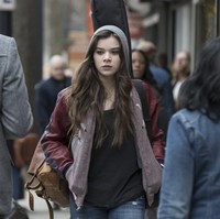 Sinopsis Term Life di Bioskop Trans TV Hari Ini, Dibintangi Hailee Steinfeld
