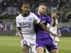 Fiorentina Vs Napoli Tuntas 2-2