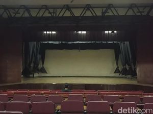 Memoar yang Pudar di Rumentang Siang