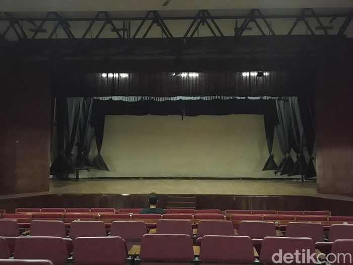 Gedung Kesenian Rumentang Siang Bandung