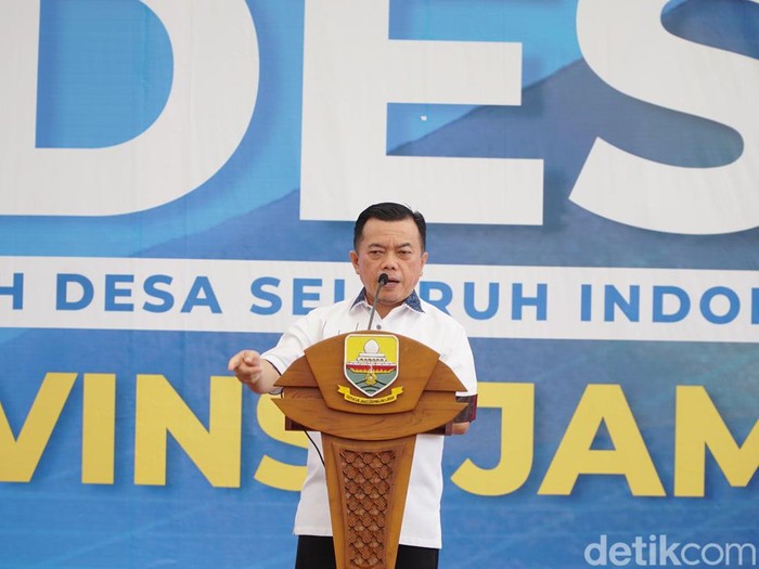 Gubernur Jambi Al Haris berbicara soal perjalanannya membangun provinsi tersebut. Sejak dilantik, Al Haris melakukan segala upaya agar Jambi bisa lebih baik.