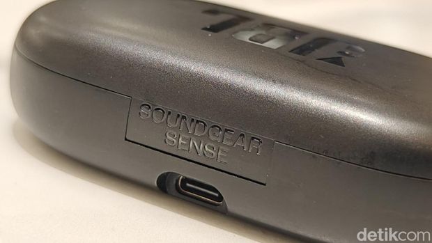 JBL Soundgear Sense