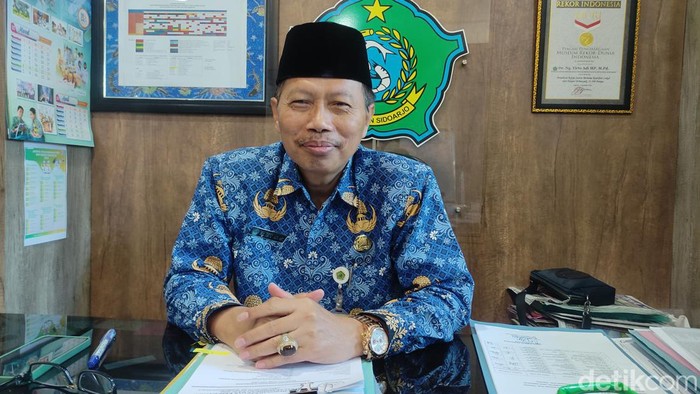 Kepala Disdikbud Kabupaten Sidoarjo Dr Tirto Adi