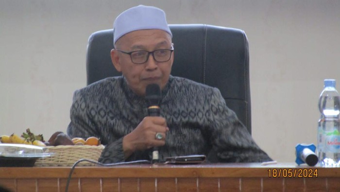 KH Muhaimin Asmuni