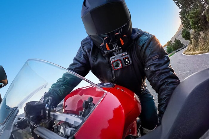 Motovlogger.