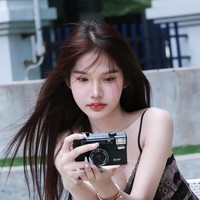 Dilansir SCMP, Parida Kerayuphan dan seorang transgender lain, Kantong Passarapon, terpilih untuk menjalani pelatihan militer selama dua tahun melalui undian. Namun sebagai transgender, mereka bisa mengelak tapi harus tetap melapor ke pusat. Foto: Instagram Parida Kerayuphan