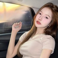 Penampilan transgender yang dilaporkan sering berpartisipasi dalam ajang kecantikan itu disebut mengejutkan calon-calon tentara lain. Foto: Instagram Parida Kerayuphan