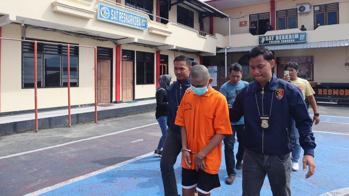 Pelaku penganiayaan menyebabkan korban meninggal dunia di Tarakan saat diamankan Polres Tarakan.