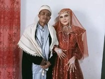 Tersangka Naim dan Jurnal yang Nikah Sesama Jenis Ditahan Polisi