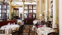 Ke Paris, jangan lupa mampir ke Cafe de la Paiz yang berlokasi di dalam InterContinental Paris Le Grand. Kafe mewah ini jadi tempat nongkrong sosialita Paris. Foto: Site/Pool