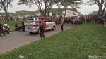 Ambulans Evakuasi Korban Kecelakaan Pesawat Jatuh di BSD Tangsel