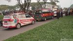 Ambulans Evakuasi Korban Kecelakaan Pesawat Jatuh di BSD Tangsel