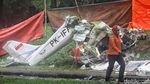 Bangkai Pesawat Jatuh di BSD Belum Dievakuasi