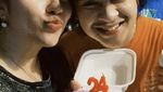 So Sweet! Keseruan Bastian Steel dan Sitha Marino saat Dinner Romantis