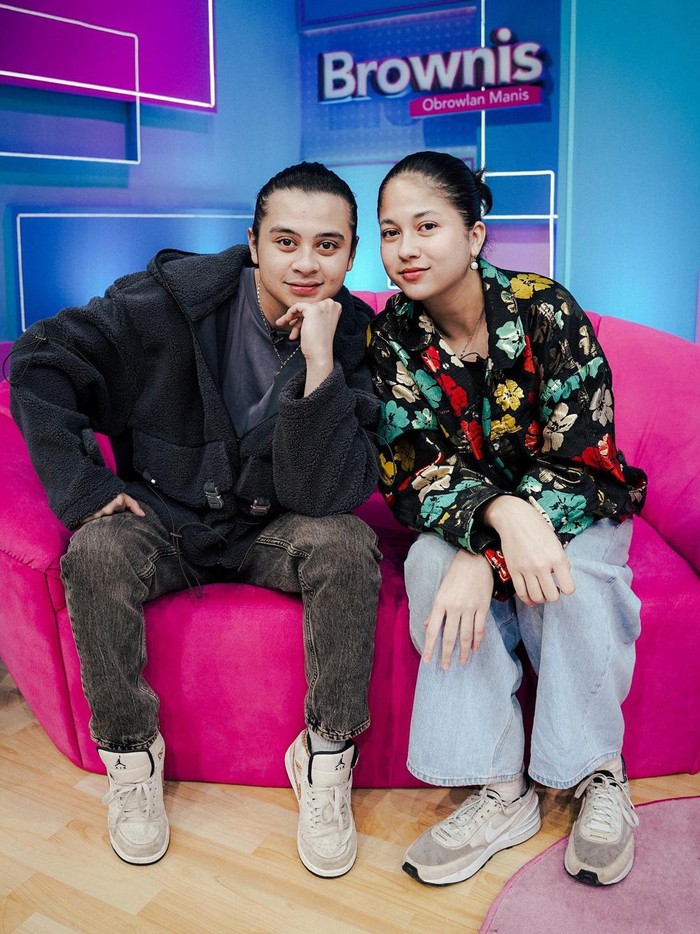 Bastian Steel dan Sitha Marino