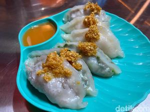 Jajan Bolo Bun dan Choipan Pontianak di Surganya Kuliner Sedayu City