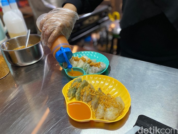 Boloman dan Choipan Mei Mei Boloman dan Choipan Mei Mei di Old Shanghai