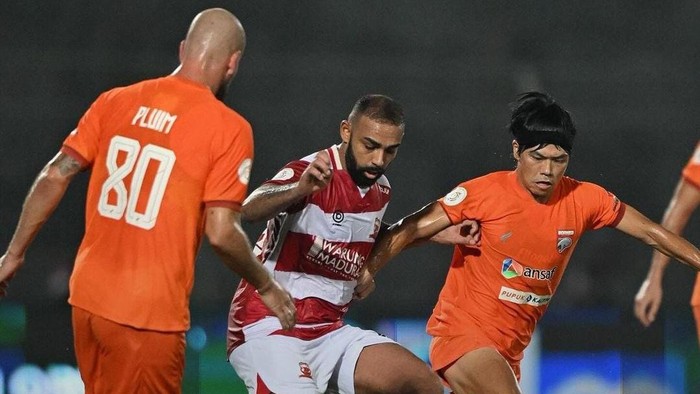Borneo FC Vs Madura United di Championship Series Liga 1 2023/2024.