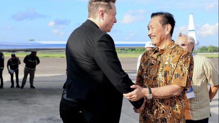 Elon Musk Tiba di Bali
