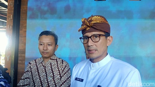 Menparekraf Sandiaga Salahuddin Uno ketika ditemui di United in Diversity (UID) Bali Campus, Minggu (19/5/2024). (Ni Made Lastri Karsiani Putri/detikBali)