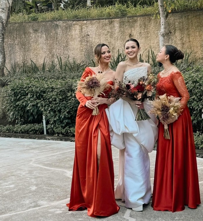 Nia Ramadhani jadi bridesmaid pernikahan Mahalini.